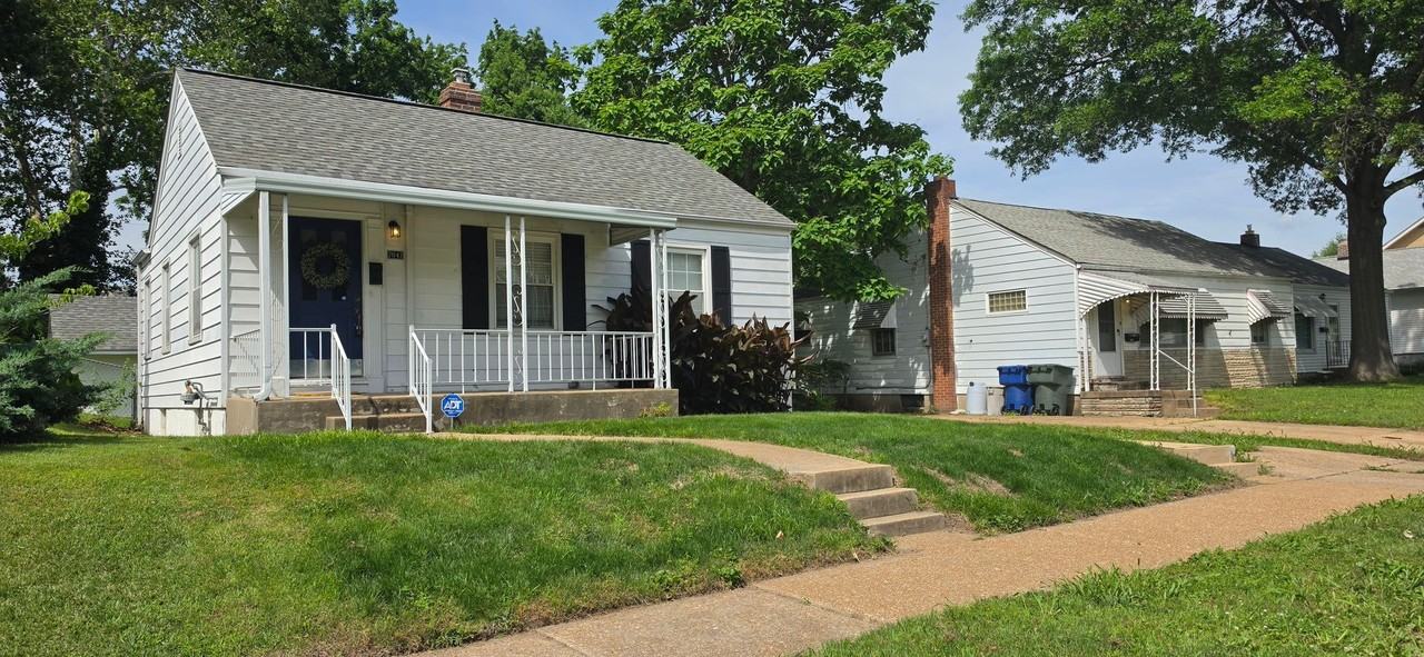 7047 Mardel Ave - Photo 2 of 39