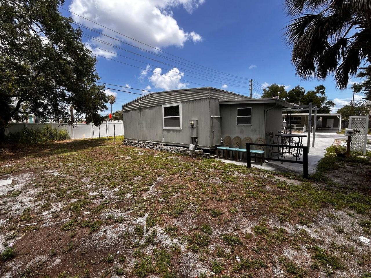 2291 E Bay Dr - Photo 6 of 6