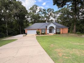 104 N Oak Ridge Dr - Photo 1 of 1