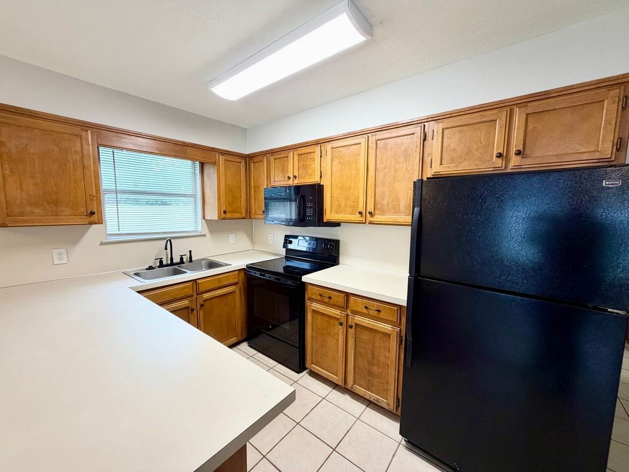 3447 Pewitt Dr - Photo 5 of 16