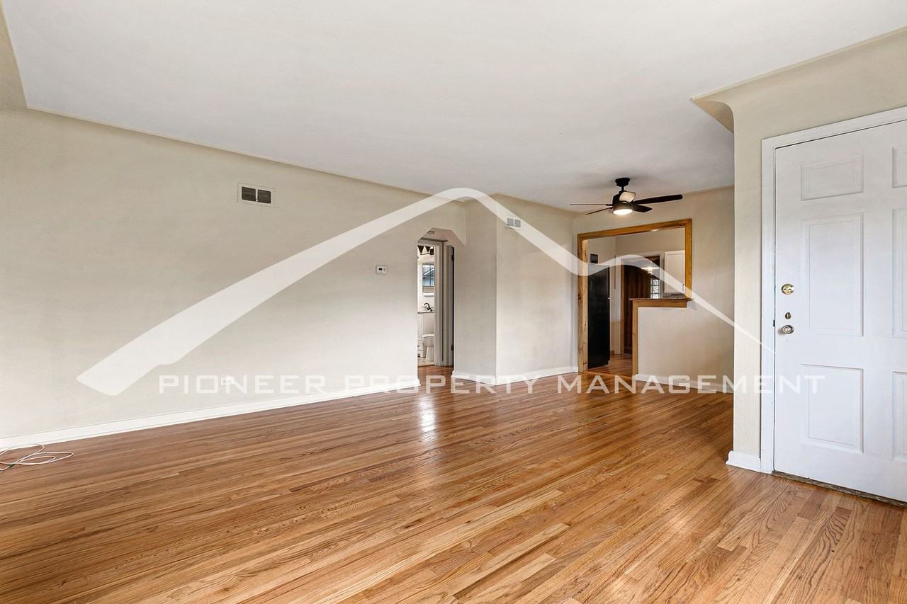 5073 Decatur St - Photo 2 of 23