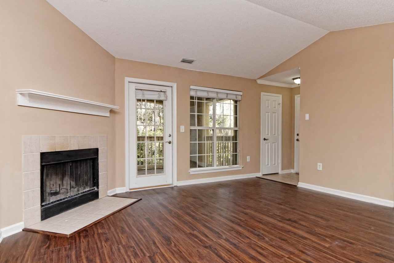 380 Marshland Rd #D28 - Photo 2 of 19