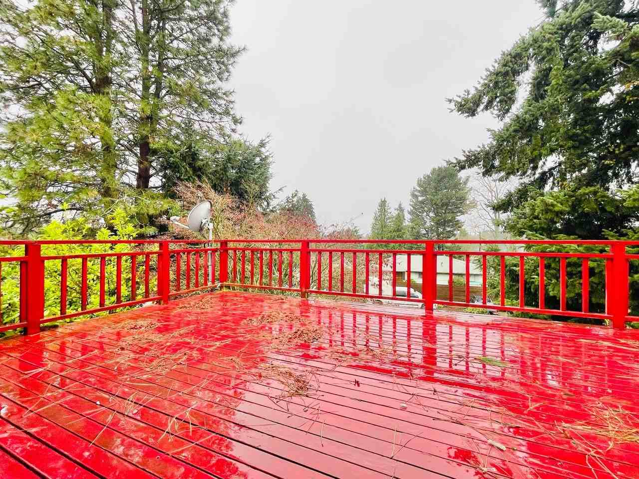 8836 22nd Ave Sw - Photo 4 of 28