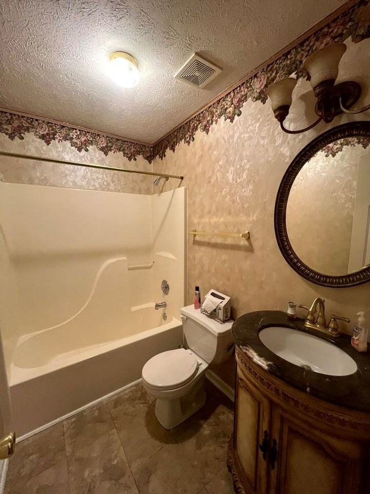 425 Abbottswood Dr - Photo 6 of 24