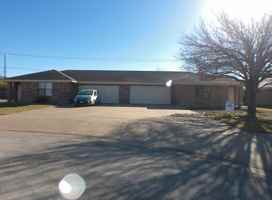 featured image of 912 Mcdaniel Cir