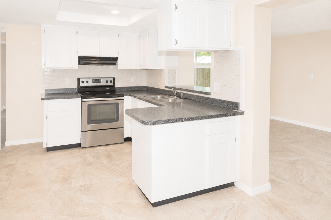 10801 Oldham Rd - Photo 7 of 17