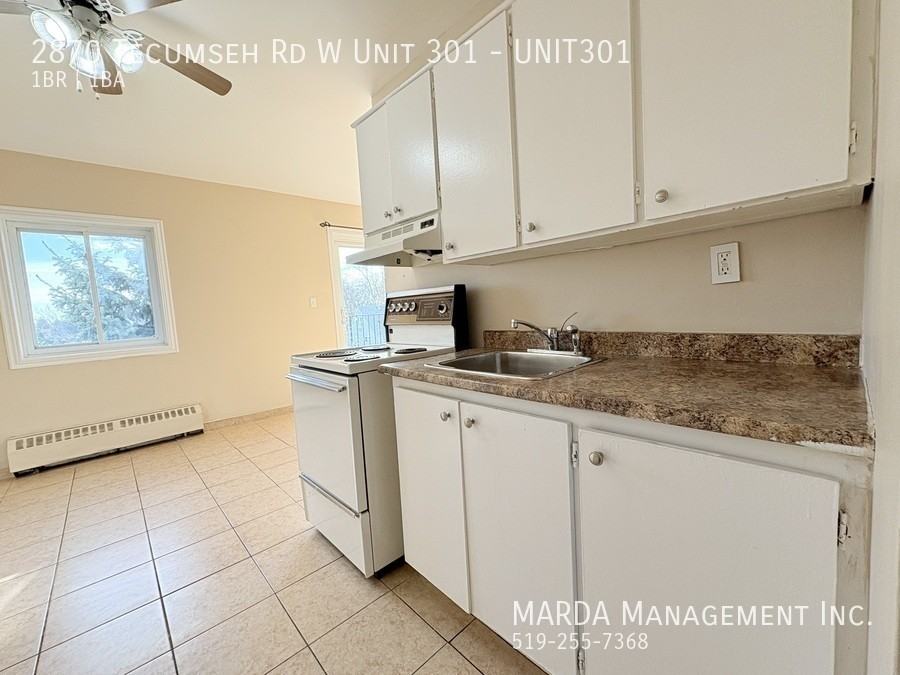 2870 Tecumseh Rd W Unit 301 #301 - Photo 3 of 27