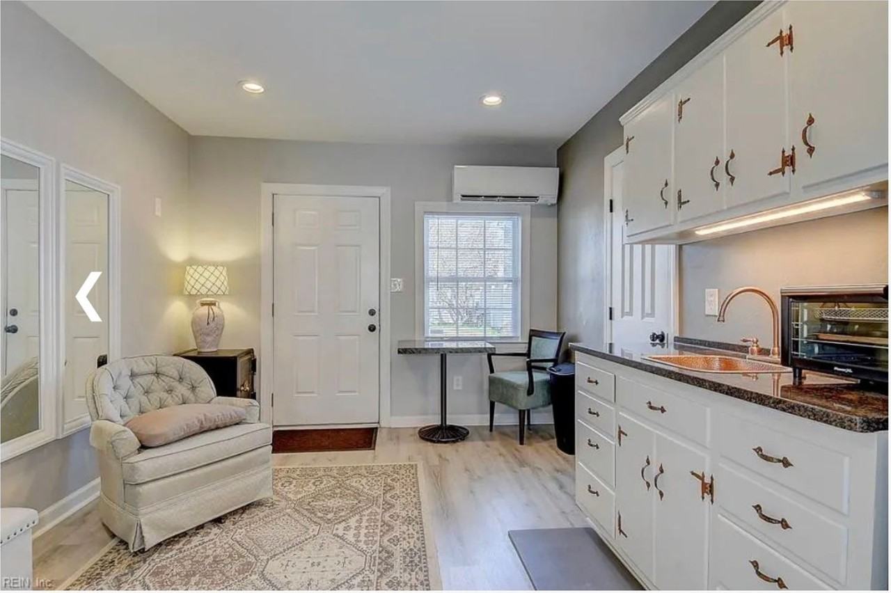 405 16th St - Photo 3 of 4
