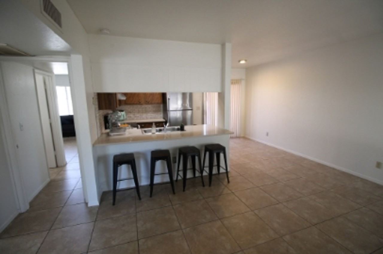 8838 E Arbor St - Photo 7 of 41