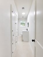 featured image of 7 Bradley Dr