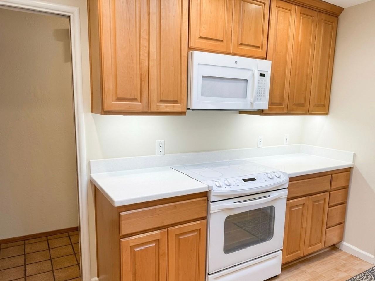 3418 Mcellen Ct - Photo 7 of 24
