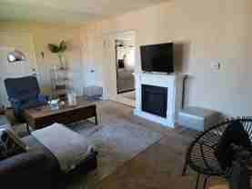 145 S 18th Ave #B - Photo 1 of 1