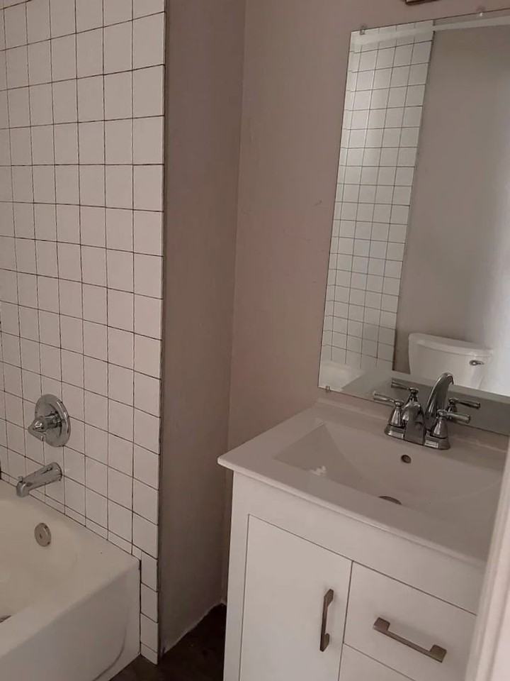 1418 Woodlawn Ave - Photo 6 of 10