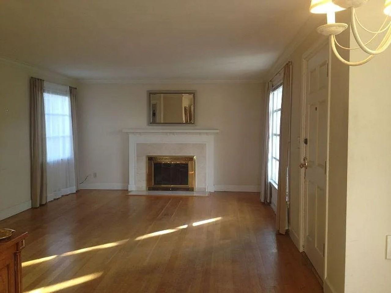 4406 29th Ave W - Photo 6 of 24