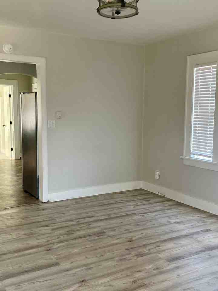 1745 James St - Photo 6 of 16