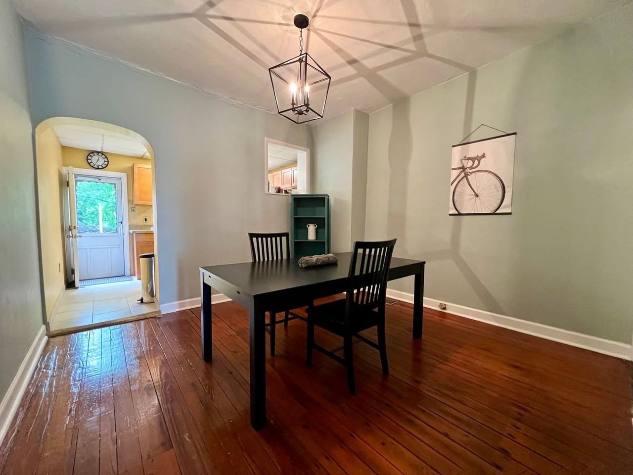 4872 Ogle St - Photo 5 of 23