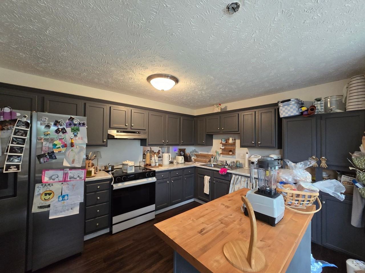 111 Greentree Dr - Photo 3 of 22
