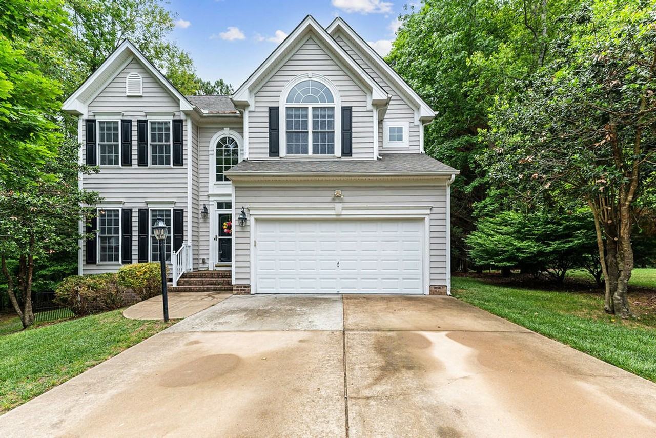 9388 Ottoway Ct - Photo 2 of 31