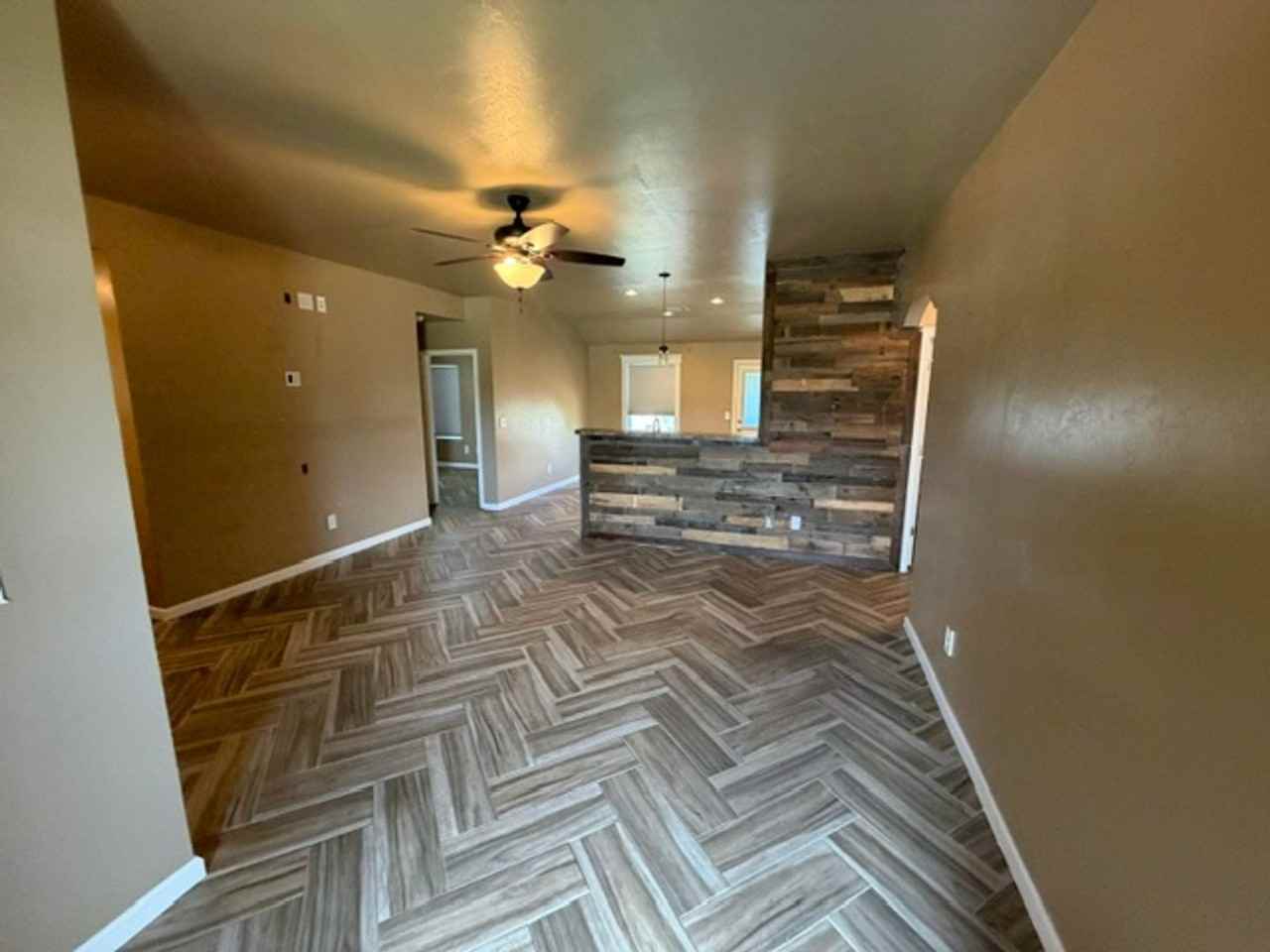 8421 Sw 47th Cir - Photo 5 of 21
