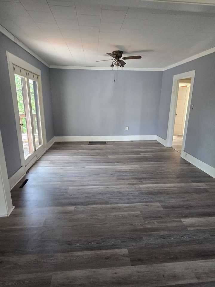 645 Houston Rd - Photo 3 of 8