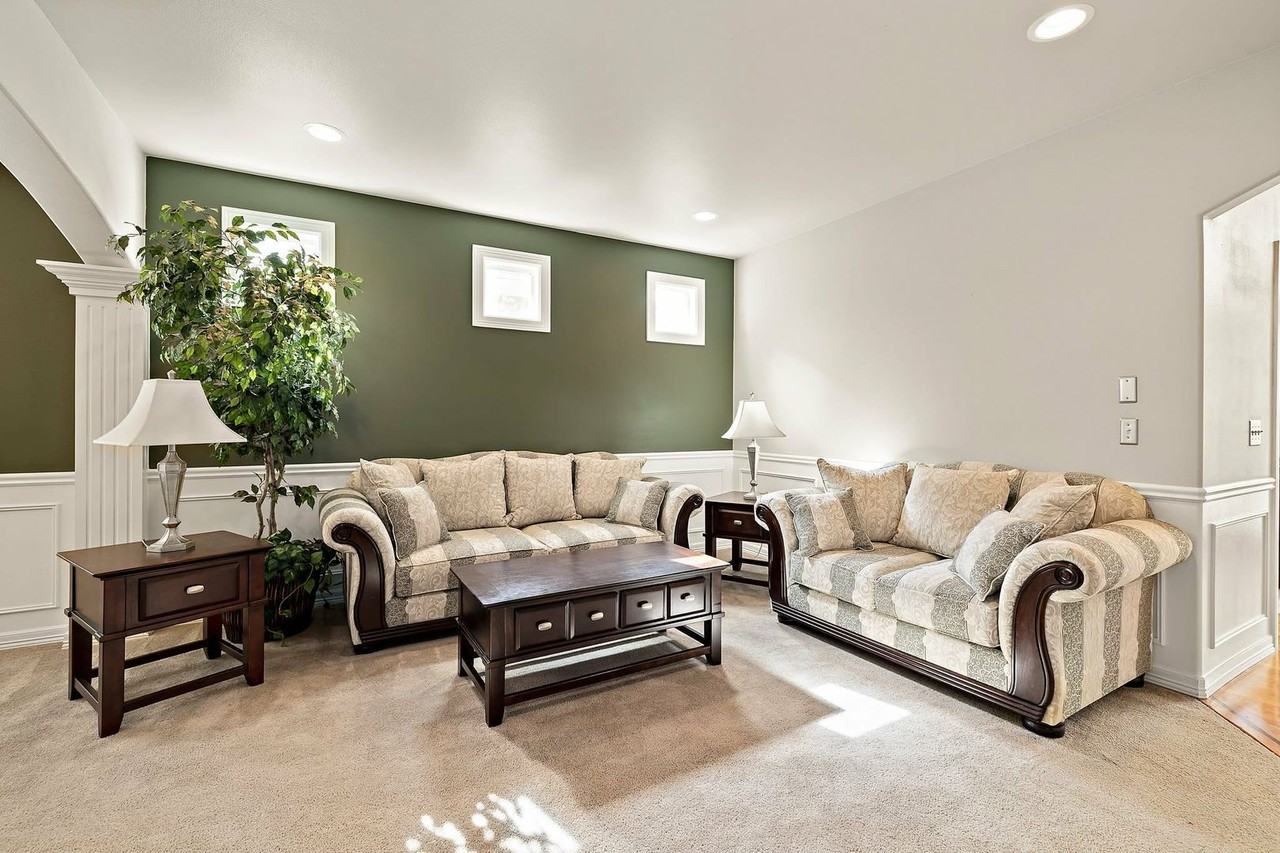 12153 Se 307th Pl - Photo 5 of 31
