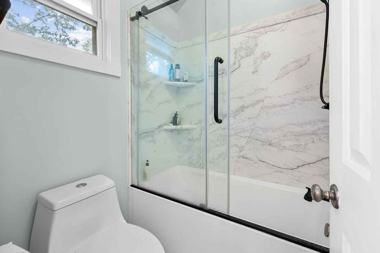 320 Littletown Quarter - Photo 6 of 28
