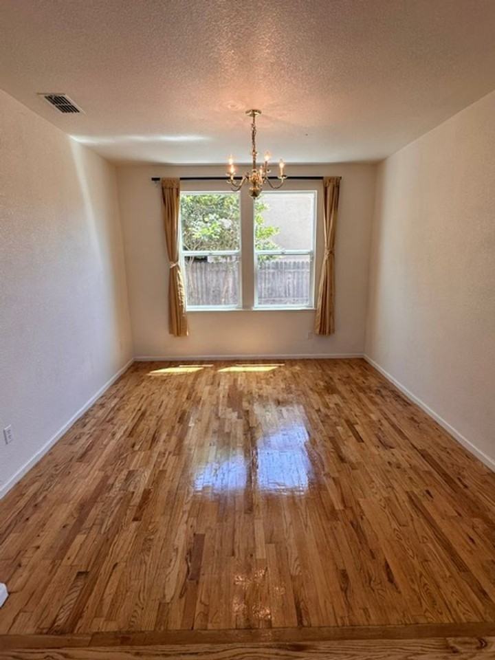 5663 Lolet Way - Photo 7 of 22