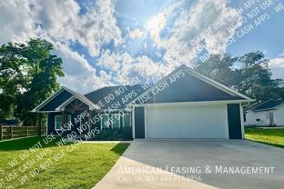 712 Bennett St - Photo 1 of 1