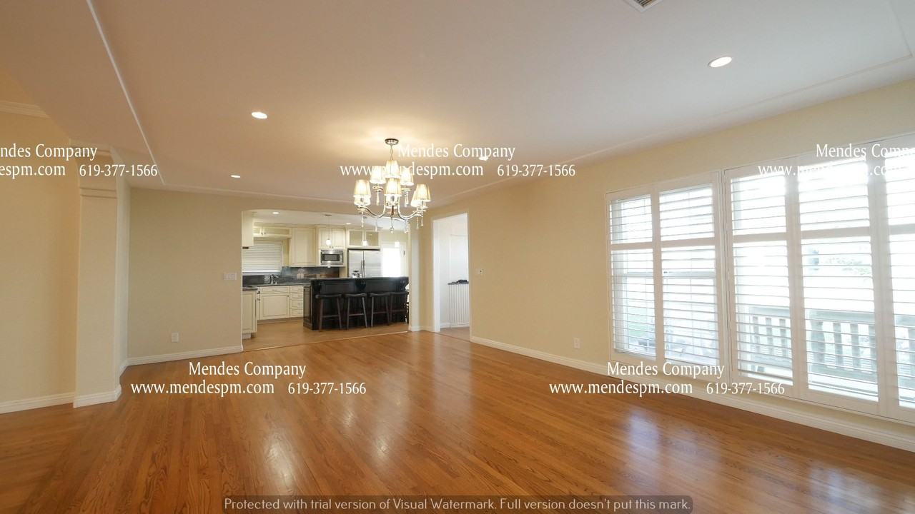 3709 Lotus Dr - Photo 3 of 32