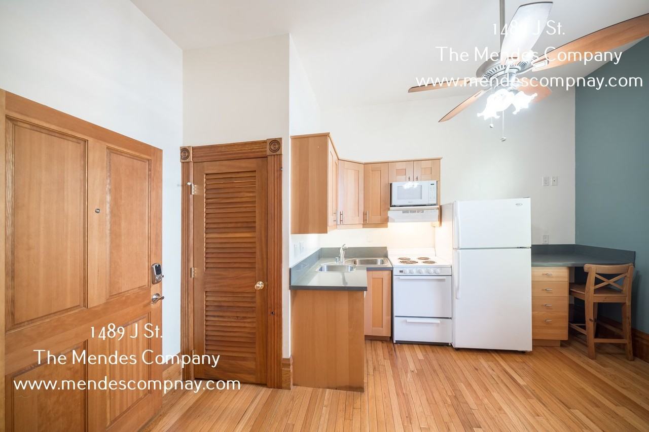 1489 J St - Photo 3 of 11