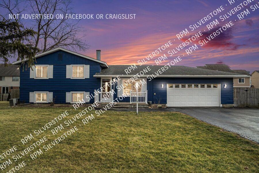 2226 Orpington Dr - Photo 2 of 16