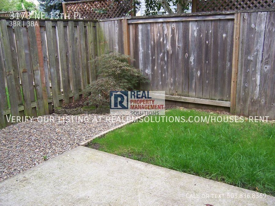 3173 Ne 13th Pl - Photo 3 of 13