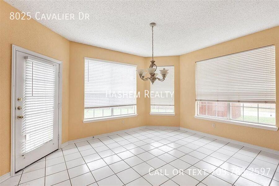 8025 Cavalier Dr - Photo 4 of 27