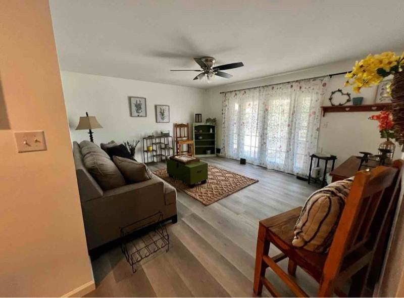 3127 W Tulare Ave - Photo 4 of 13