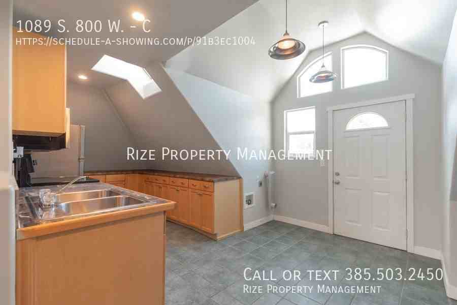1089 S 800 W #C - Photo 2 of 18