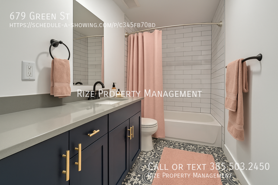679 Green St - Photo 7 of 11