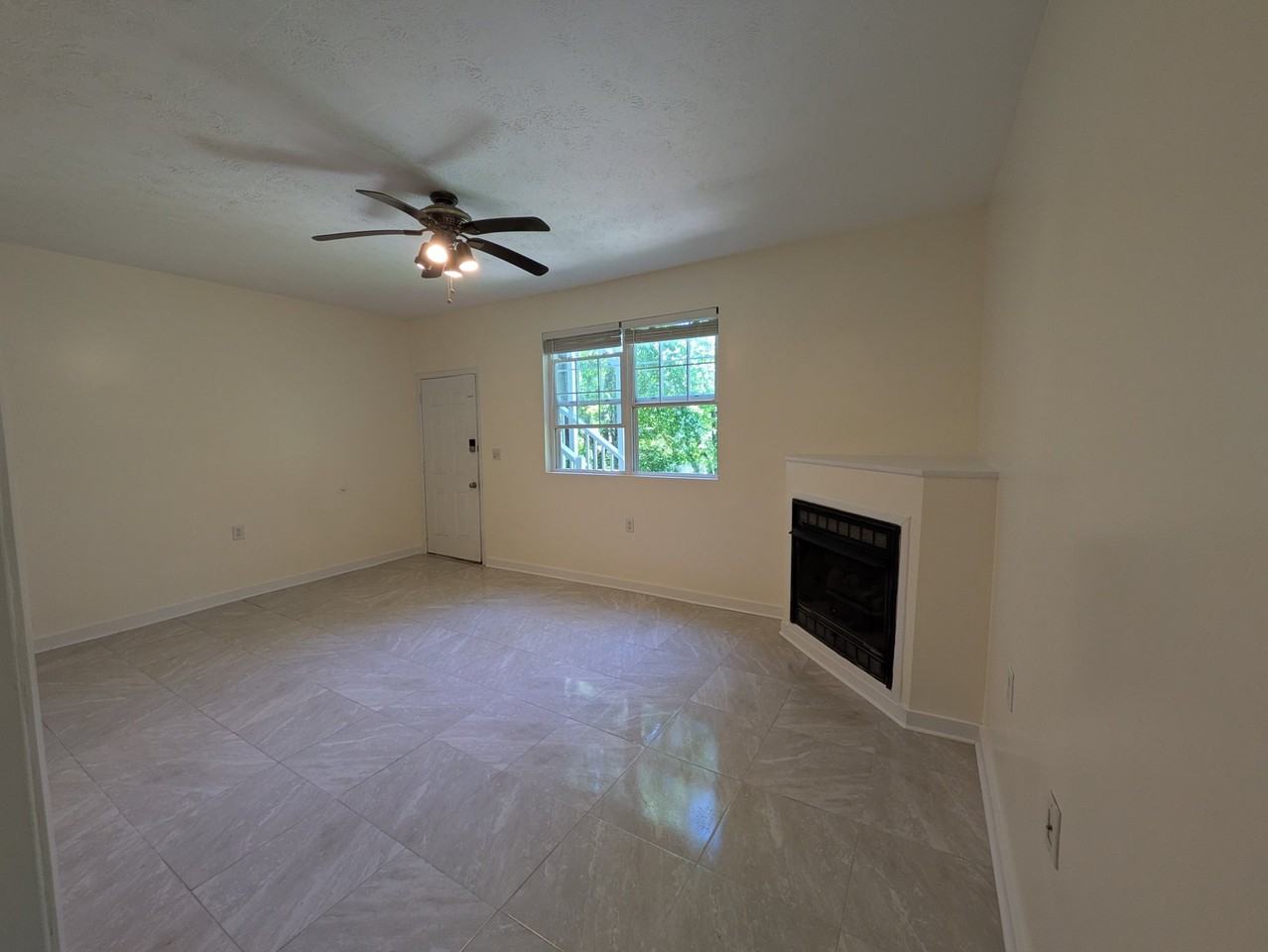 105 Windy Gap Rd - Photo 6 of 16