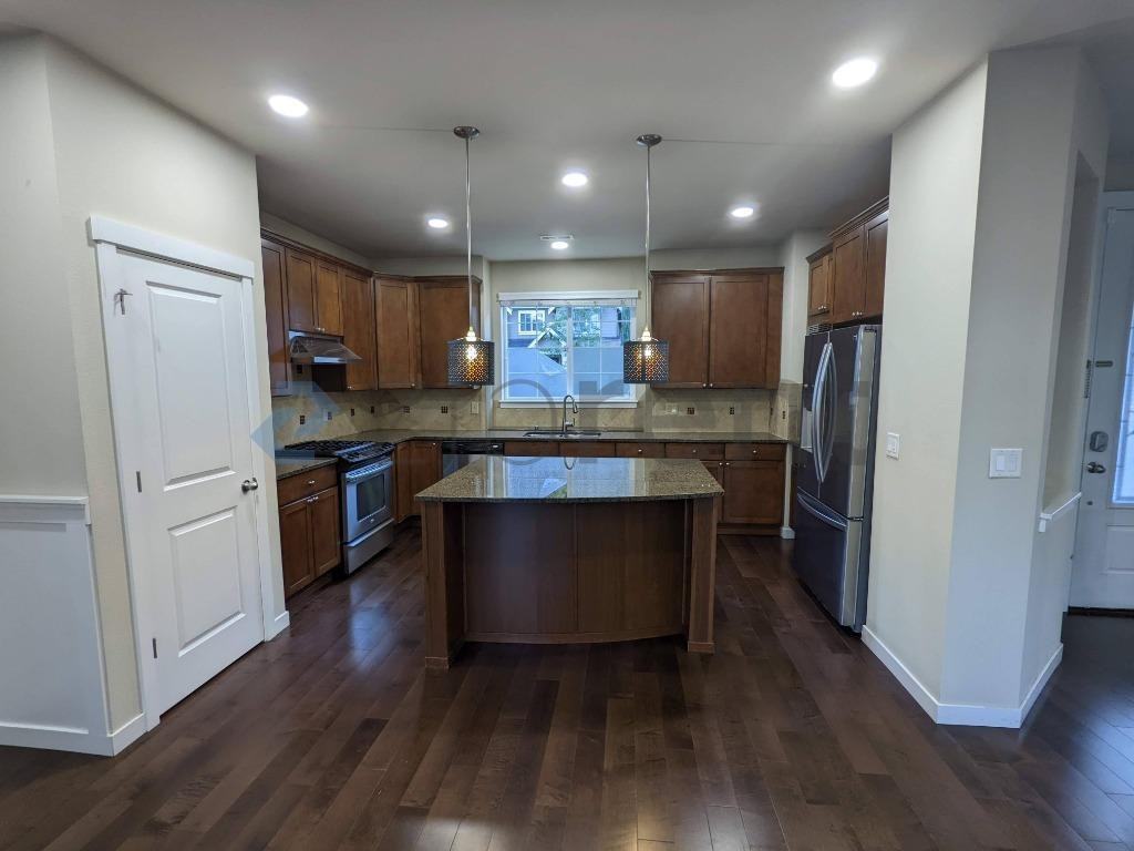 10224 242nd Ave Ne - Photo 6 of 40