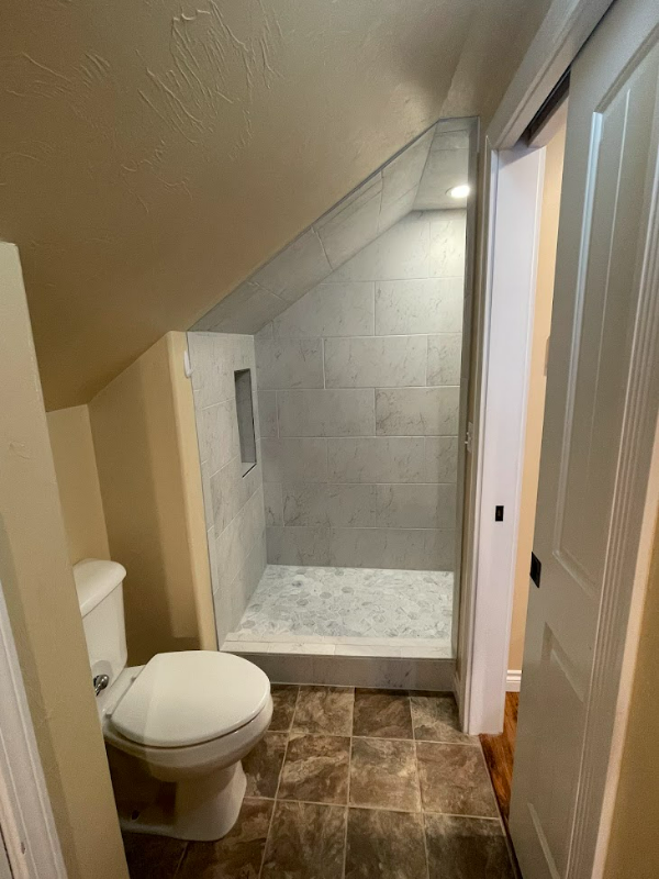 1011 5th Ave - Photo 4 of 18