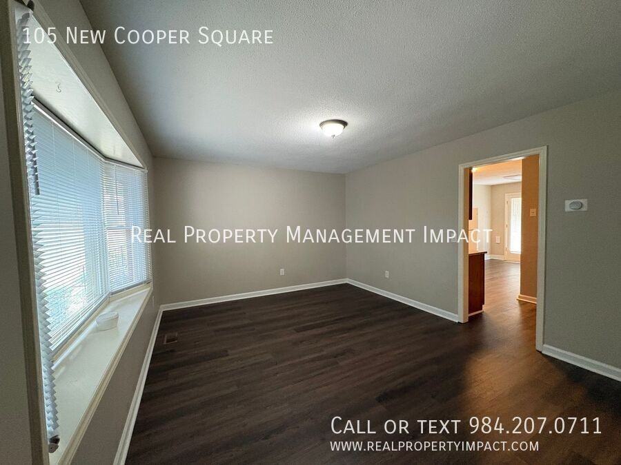 105 New Cooper Sq - Photo 5 of 27