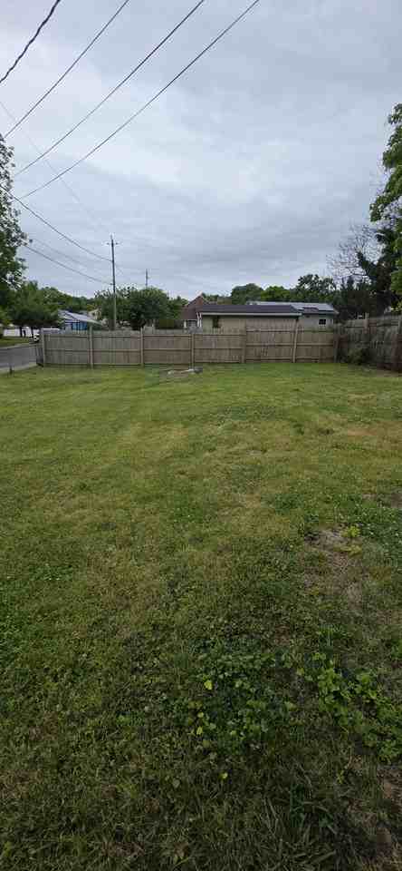 203 Midland Ave - Photo 2 of 14