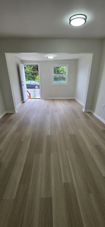 203 Midland Ave - Photo 4 of 14