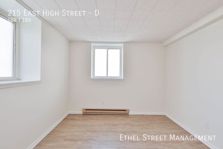215 E High St #D - Photo 5 of 28