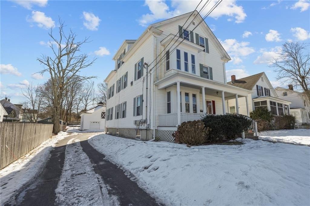 14 Lincoln Ave - Photo 2 of 4