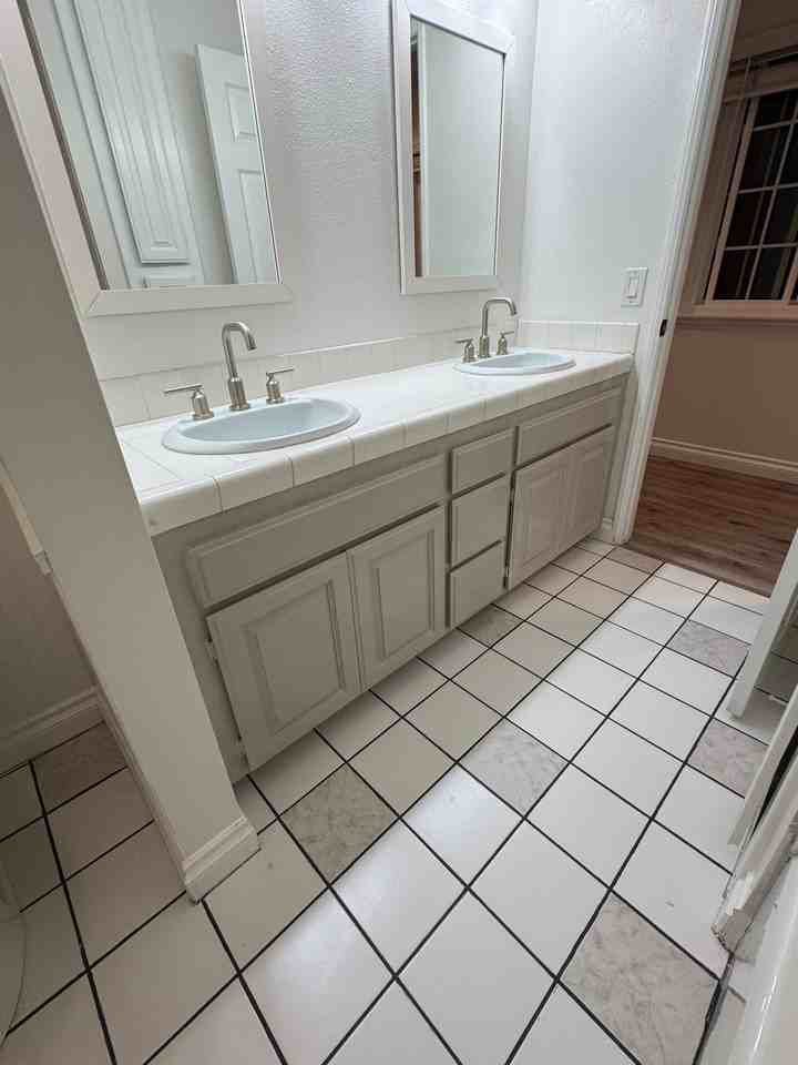 2620 Elden Ave #B5 - Photo 6 of 20
