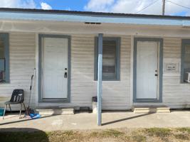 featured image of 2719 Cameron St #3
