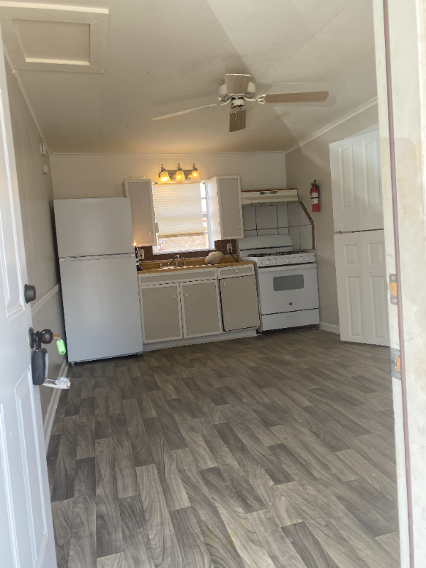 2719 Cameron St #3 - Photo 2 of 14
