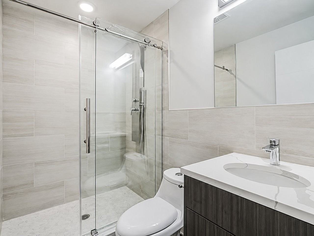 2212 N Marshall St #A10 - Photo 5 of 14
