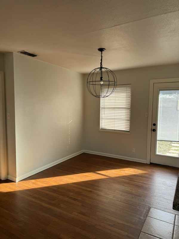 619 Highland Ave - Photo 4 of 10