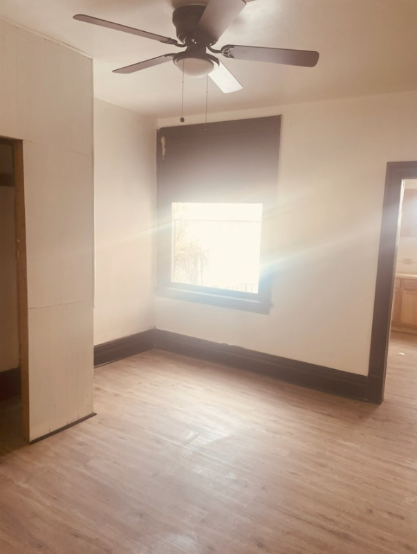 7307 Idlewild St - Photo 5 of 11